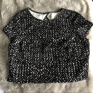 Express black and white crop top NWT